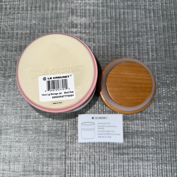 Le Creuset Canister Wood Lid w Tag - Picture 4 of 4